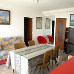 2 Vue Avec Garage Prive - Fr-1-323-304 *